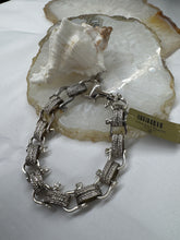 Shackle Infinity Lock Bracelet