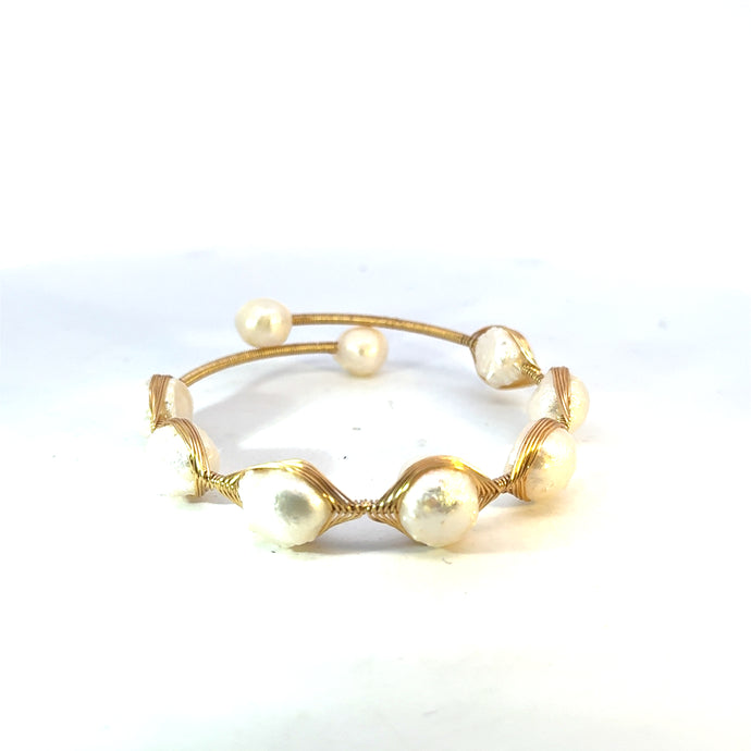 9 Pearl Freshwater Pearl Flex Cuff