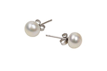 Freshwater Post Earrings - Vincent Peach Fine Jewelry